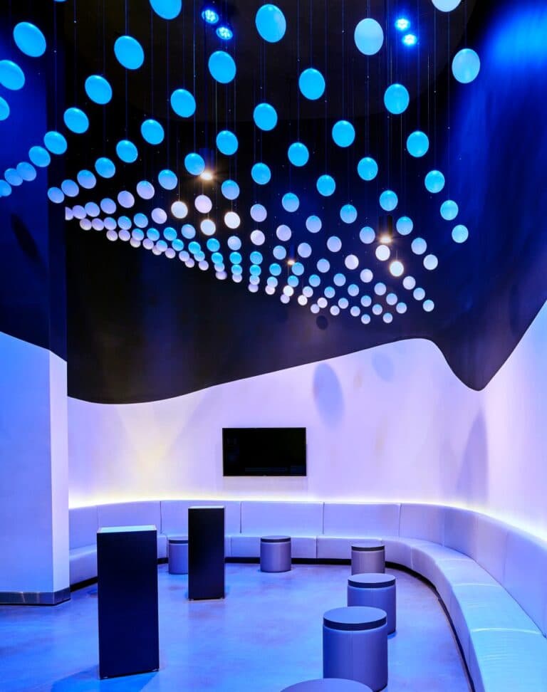Sky Lounge